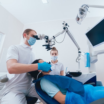 Endodontist Vista